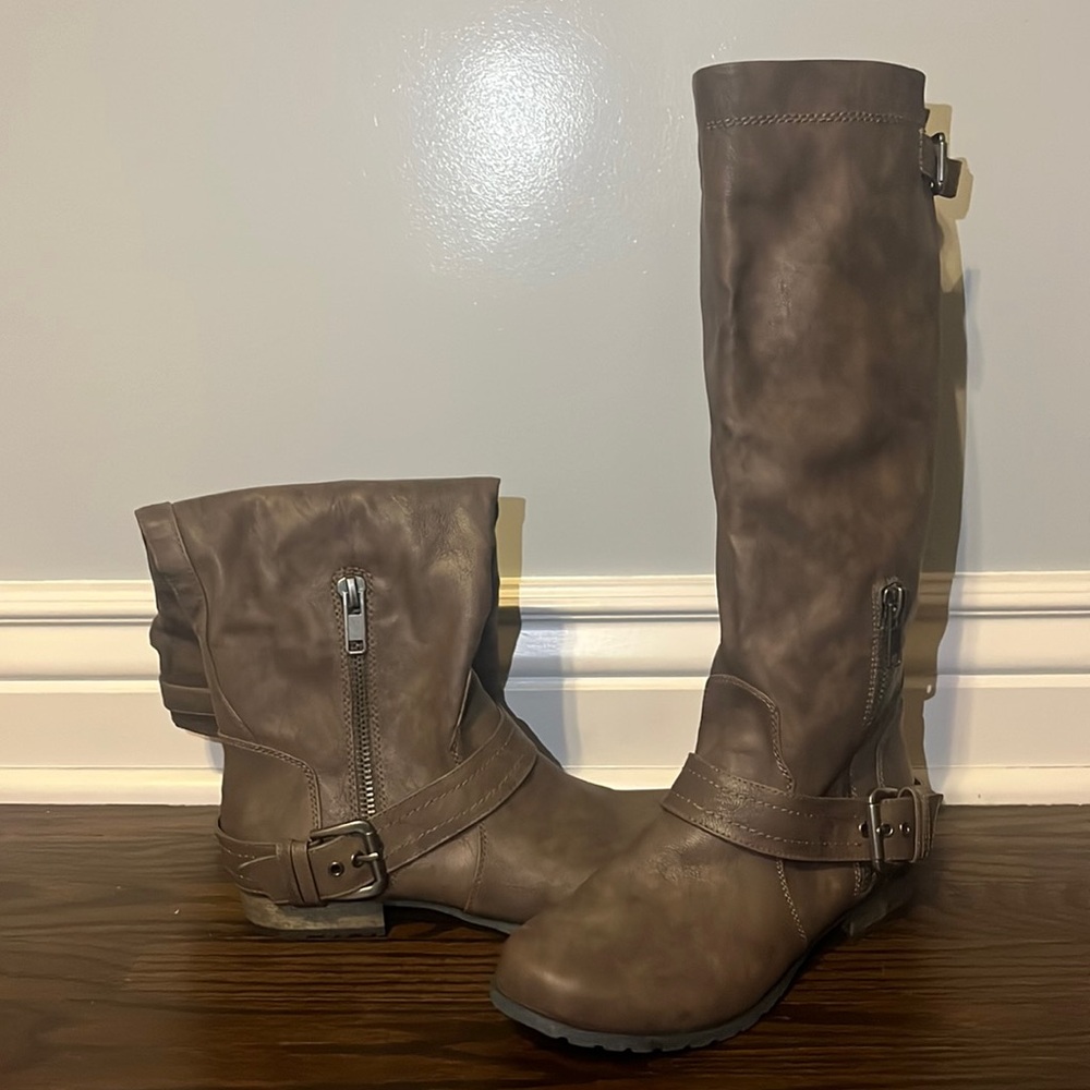Cool tone Grey knee high Carlos Santana boots with buckle detail